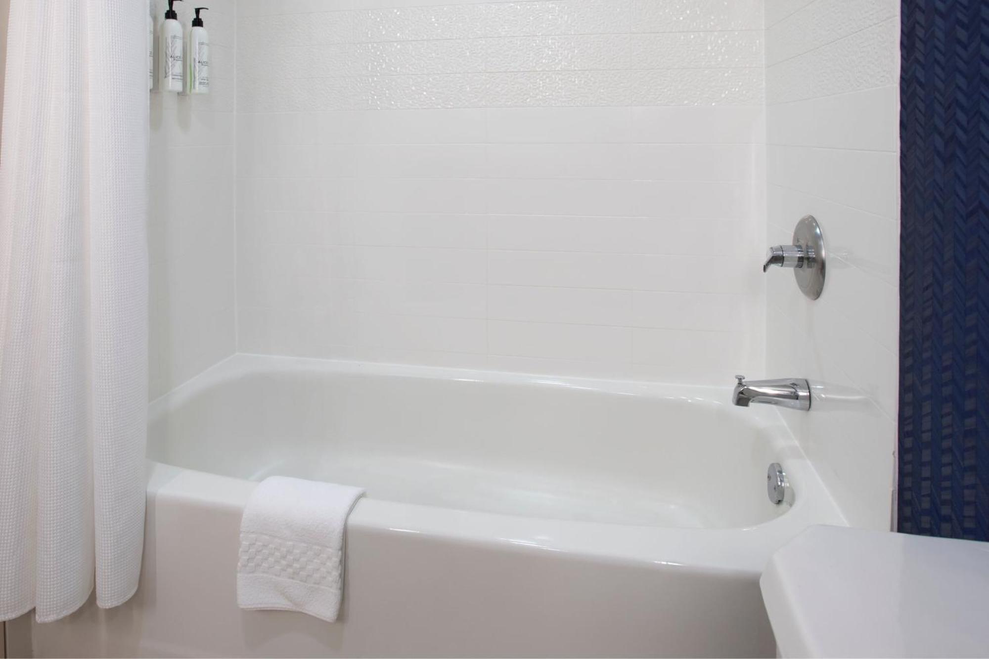 Fairfield By Marriott Rochester Henrietta/University Area Dış mekan fotoğraf